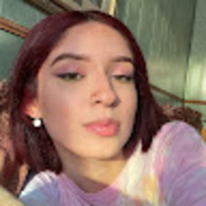 Meet your Posher, Mayra